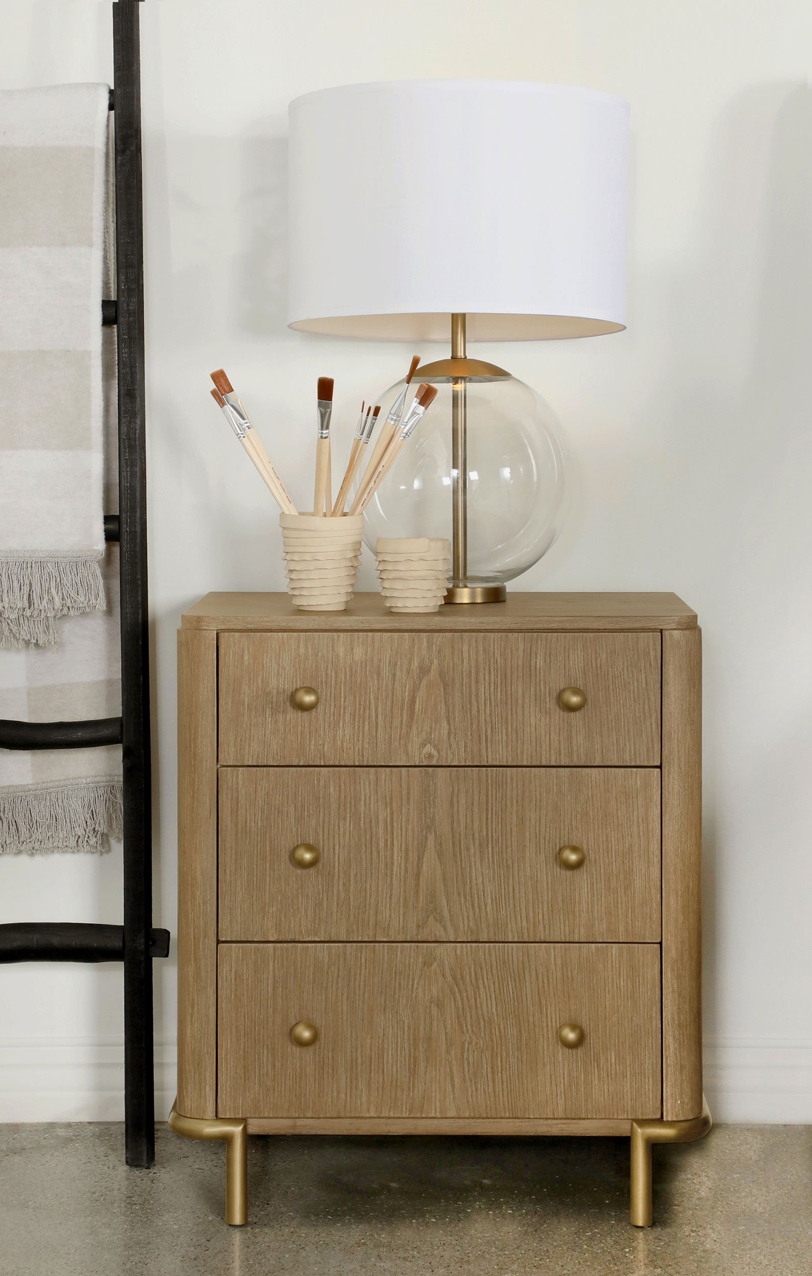 Arini 3-drawer Nightstand Sand Wash - Image 2