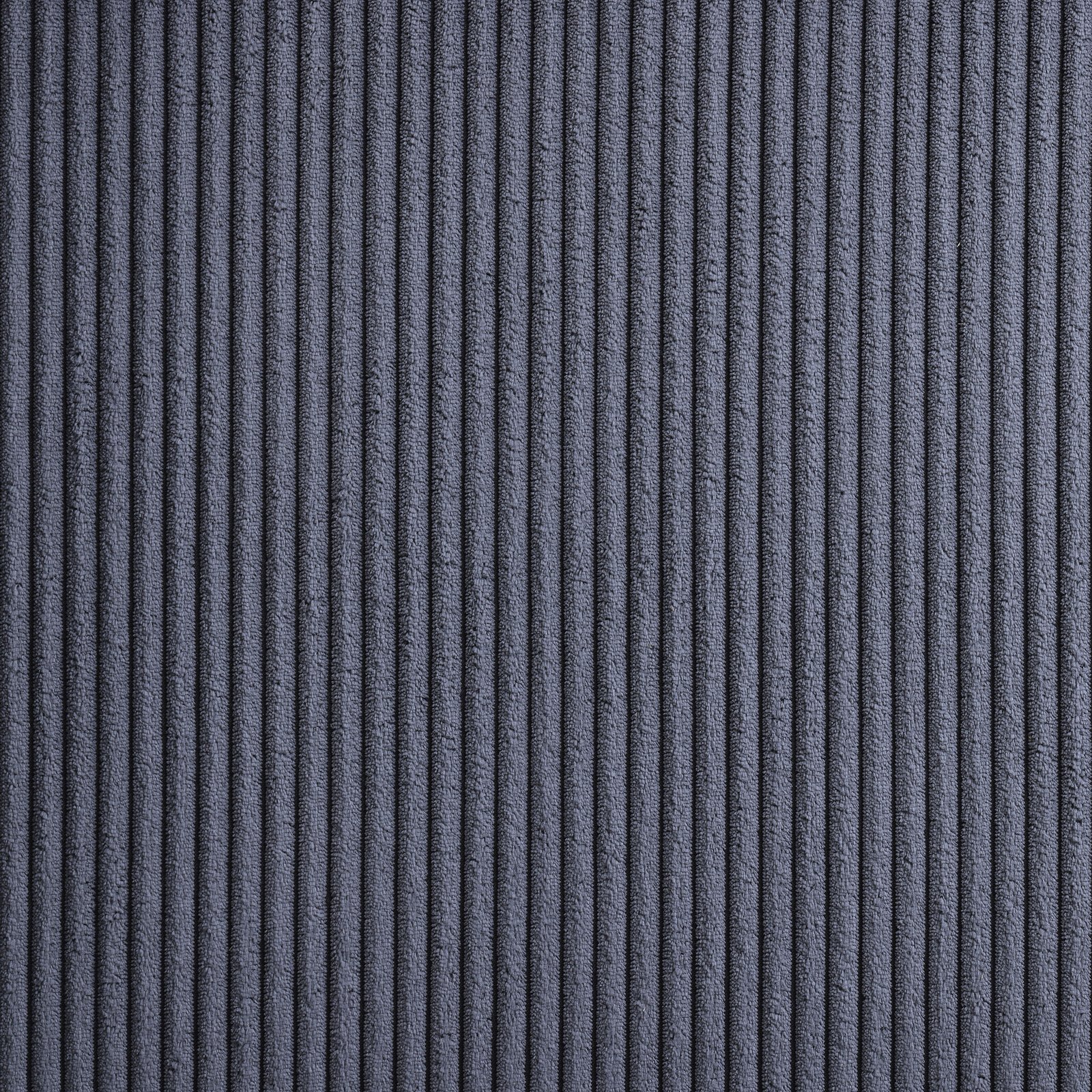 Tisdall Upholstered Cal King Flame Visualizer Bed Grey - Image 9